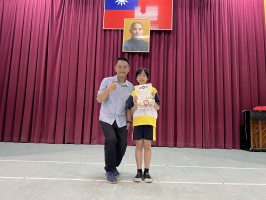 112學年度第二學期兒童朝會及頒獎照片:C099D32C-B130-44A0-86B2-F62142920653
