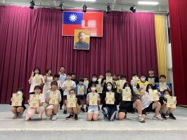 112學年度第二學期兒童朝會及頒獎照片:C1272A81-C42A-415B-847F-4342E48A4D49