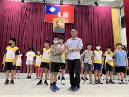 112學年度第二學期兒童朝會及頒獎照片:E04B65D8-78C9-456B-AF3D-BF08FFD94CDE