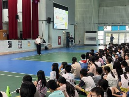 113學年度第二學期兒童朝會照片(頒獎+網路成癮宣導):S__49782801_0