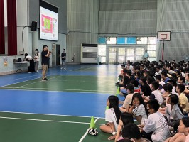 113學年度第二學期兒童朝會照片(頒獎+網路成癮宣導):S__49782804_0