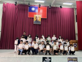113學年度第二學期兒童朝會照片(頒獎+網路成癮宣導):S__49782812_0