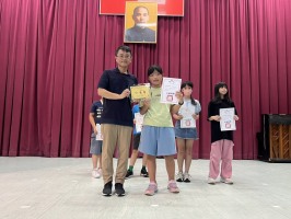 113學年度第二學期兒童朝會照片(頒獎+網路成癮宣導):S__49782816_0
