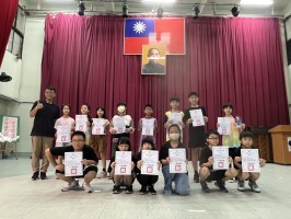 113學年度第二學期兒童朝會照片(頒獎+網路成癮宣導):S__49782823_0