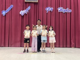 113學年度第二學期期末休業式頒獎及暑假安全宣導:S__50471145_0